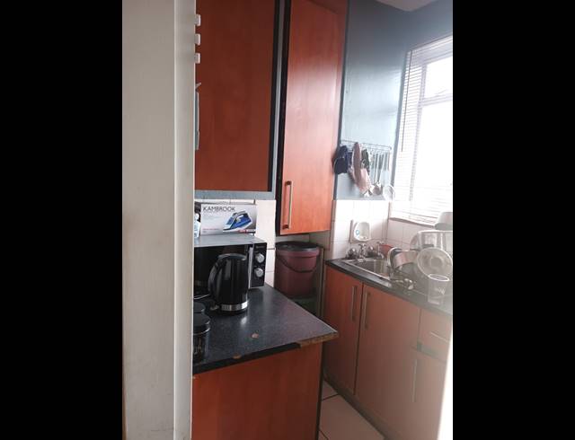 1 BEDROOM APARTMENT FOR SALE IN PRETORIA WEST